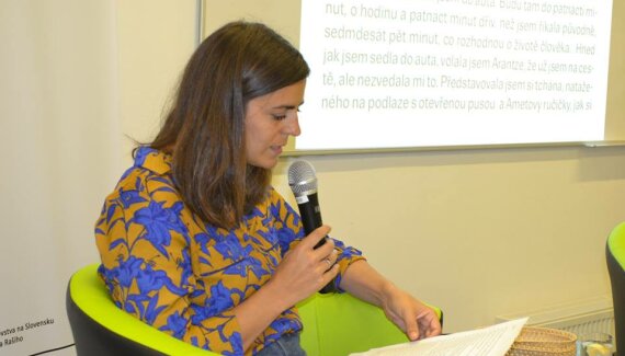 Rodriguez píše v baskičtině a texty pak překládá do španělštiny